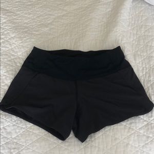 Lululemon Run times short “4in